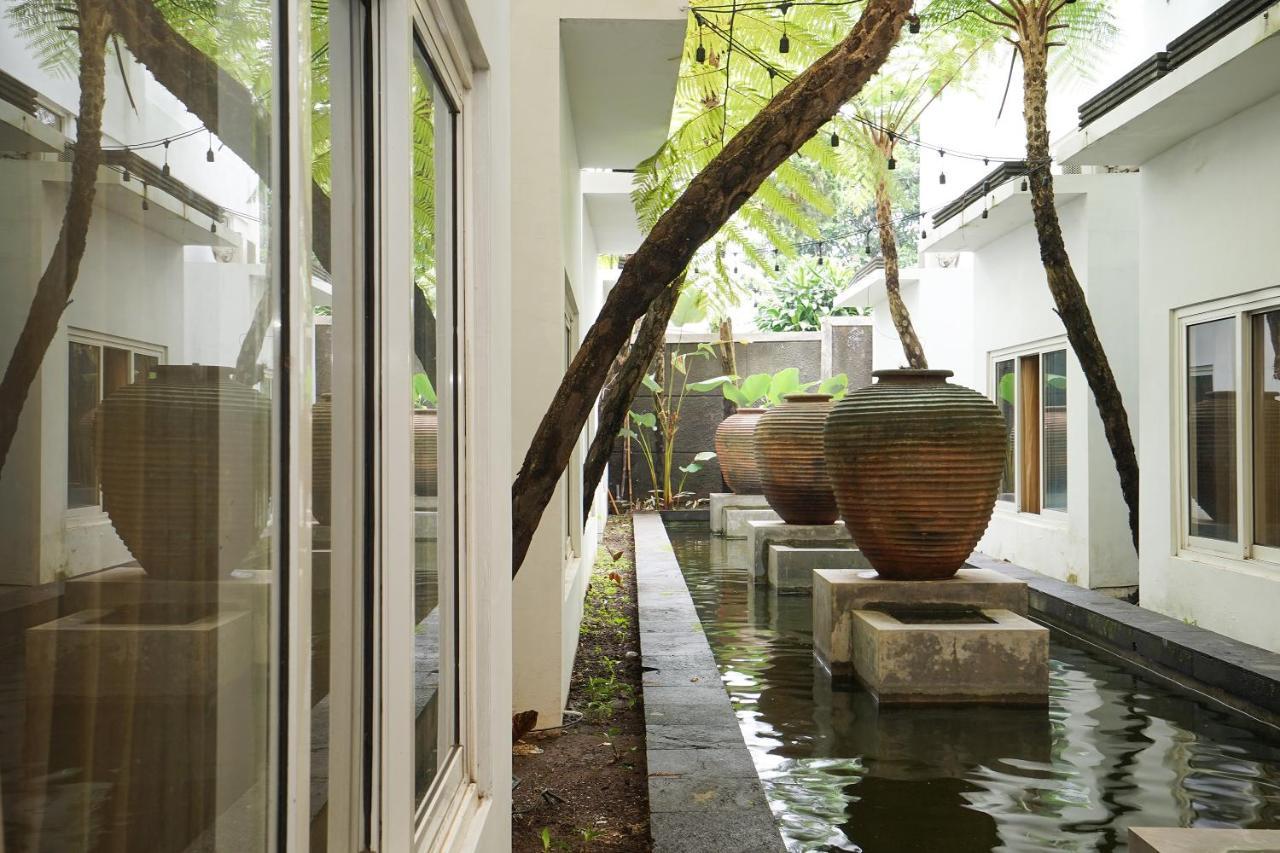 Oyo 282 Putri Utari Residence 玛琅 外观 照片